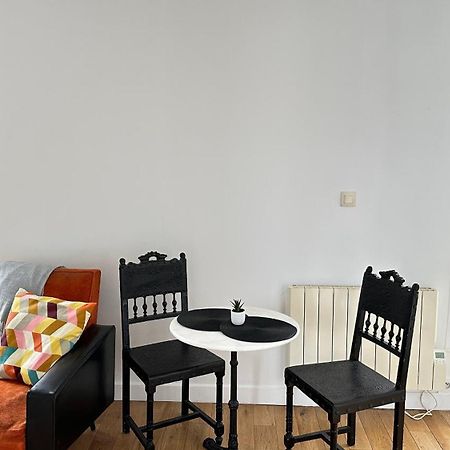 Charmant Studio Au Coeur Du 18E Apartment Paris Luaran gambar