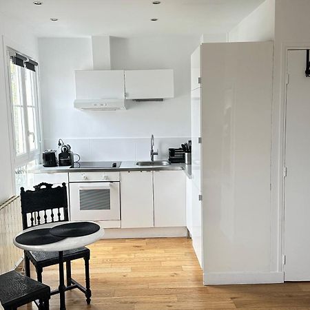 Charmant Studio Au Coeur Du 18E Apartment Paris Luaran gambar