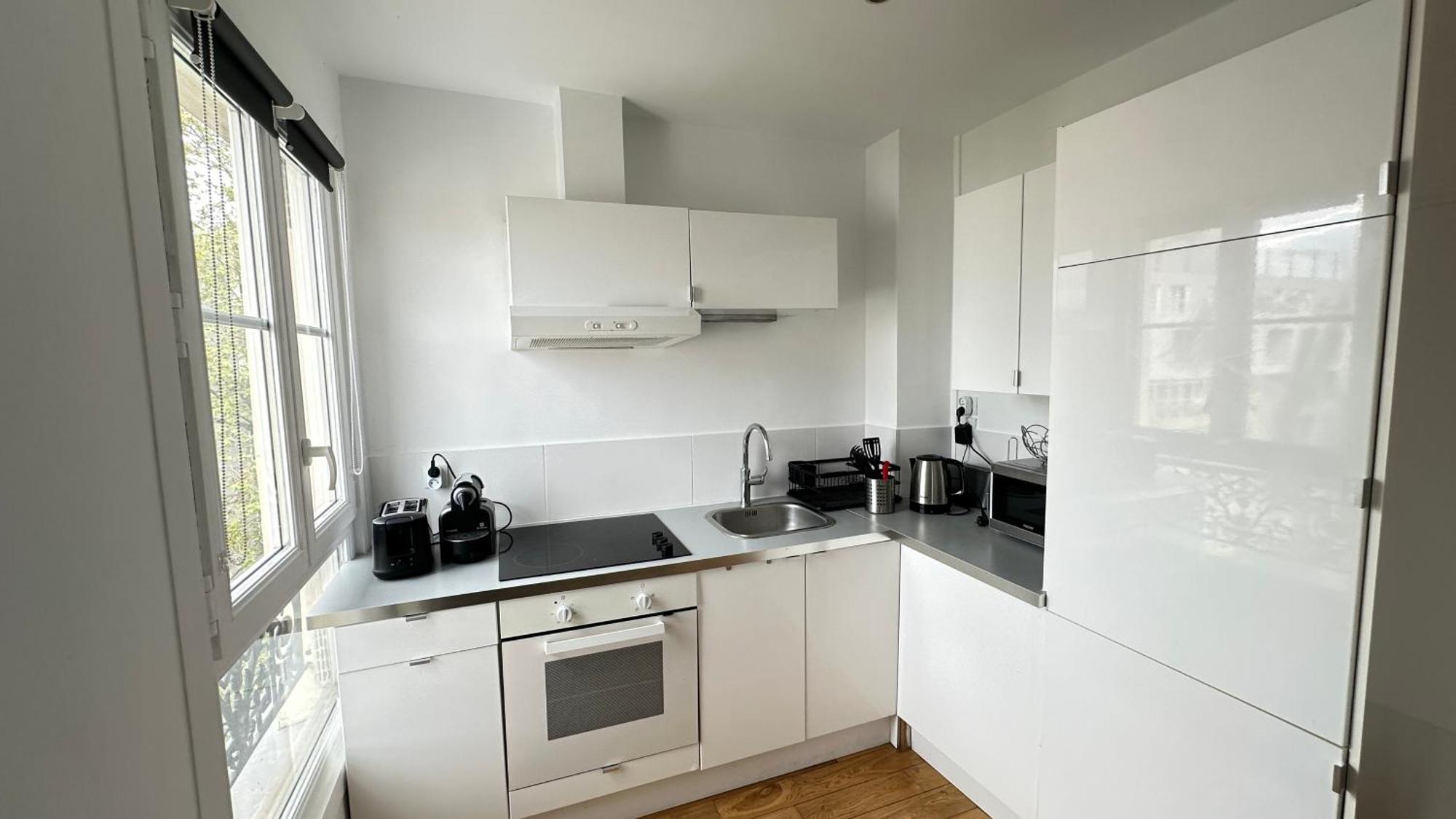 Charmant Studio Au Coeur Du 18E Apartment Paris Luaran gambar