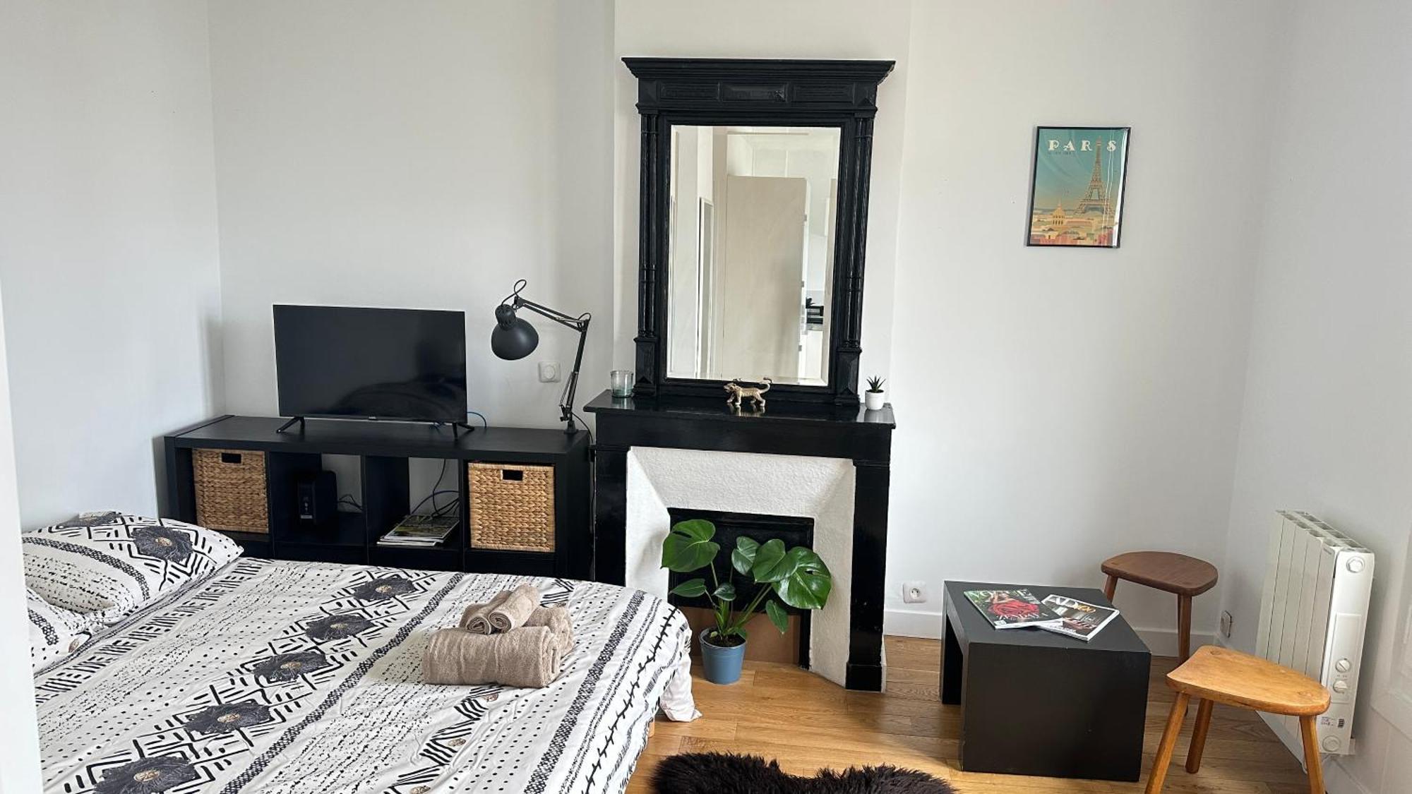 Charmant Studio Au Coeur Du 18E Apartment Paris Luaran gambar