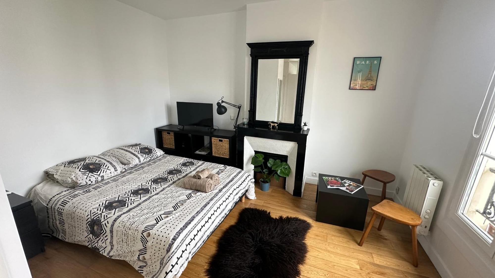 Charmant Studio Au Coeur Du 18E Apartment Paris Luaran gambar